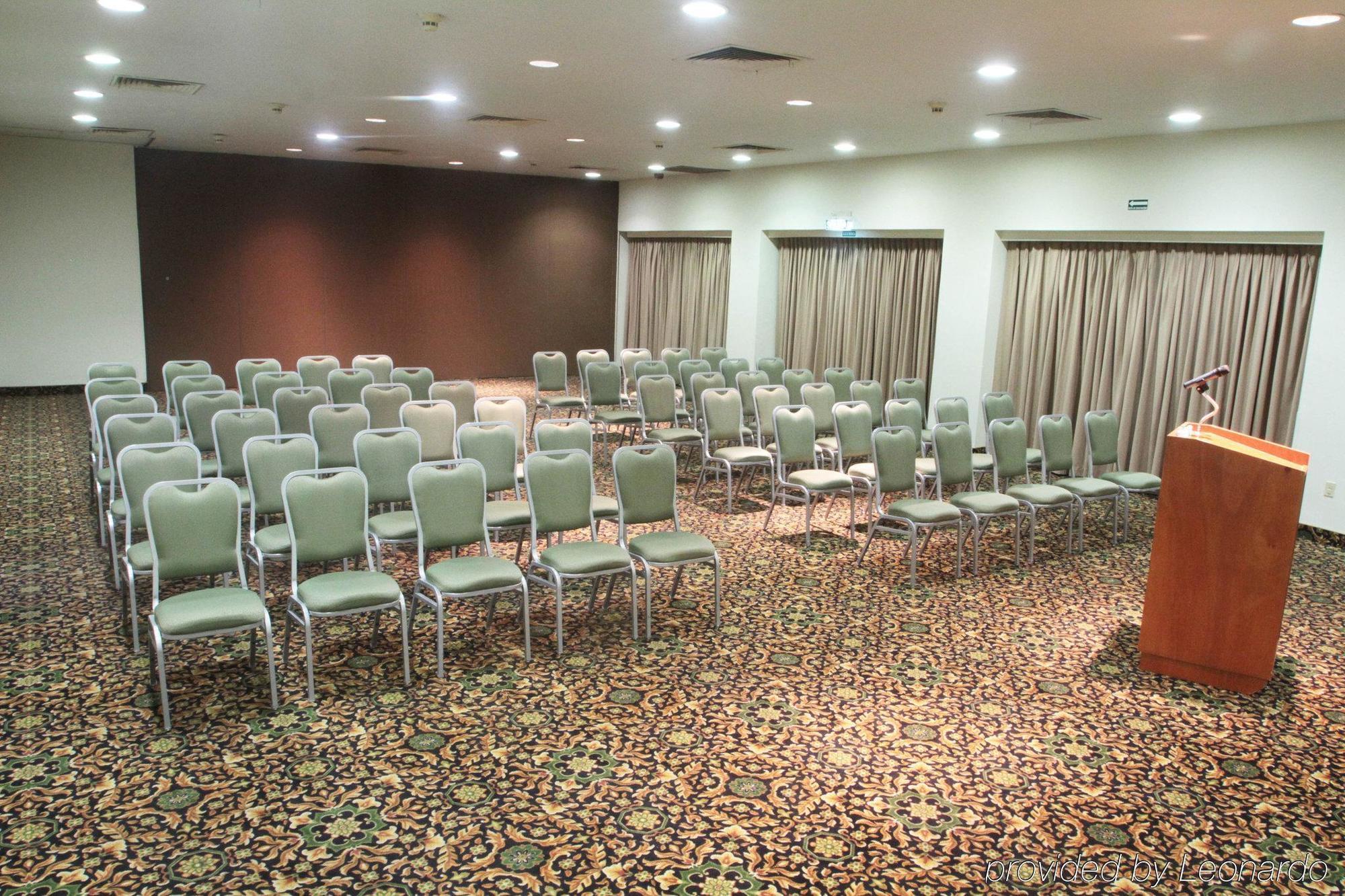 Holiday Inn Monterrey Norte By Ihg San Nicolas de los Garza Kinh doanh bức ảnh